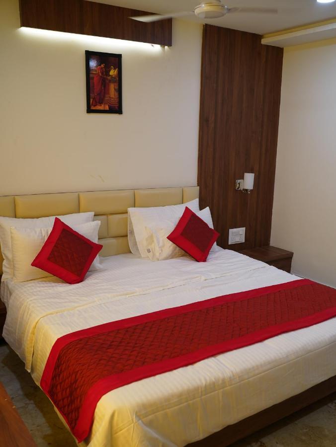 Leela Bizotel Junagadh Exterior foto