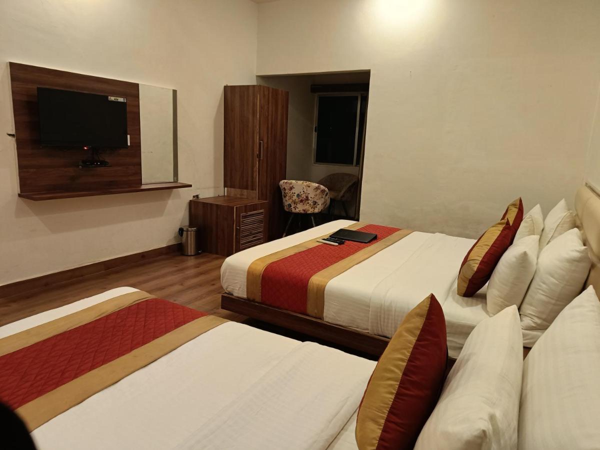 Leela Bizotel Junagadh Exterior foto